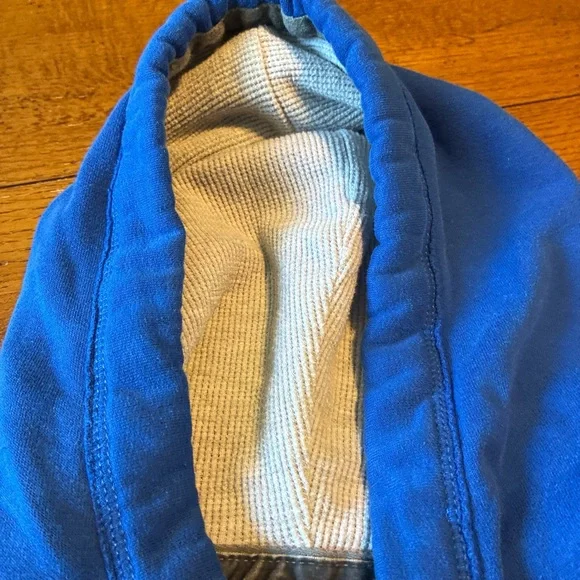 Abercrombie & Fitch Royal Blue Fleece - Picture 4 of 6